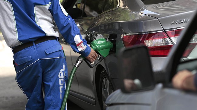 Todos los combustibles suben de precio este jueves