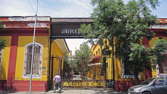 Mineduc agendó reunión con la Federación de Estudiantes de la Arcis