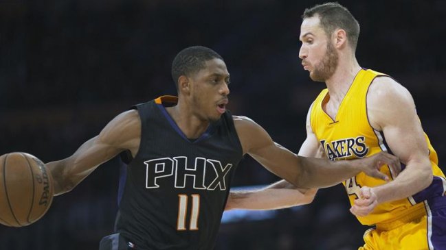 Phoenix Suns cortó su mala racha venciendo a Los Angeles Lakers como visitantes en la NBA
