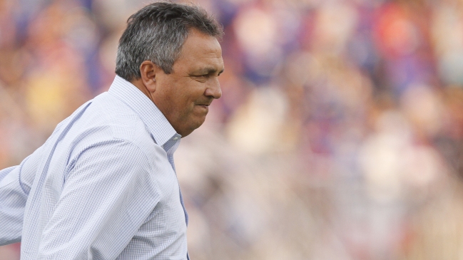 Azul Azul insistió en que la permanencia de Castañeda aún está en evaluación