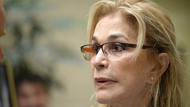 Hermana de Braulio Jatar: 