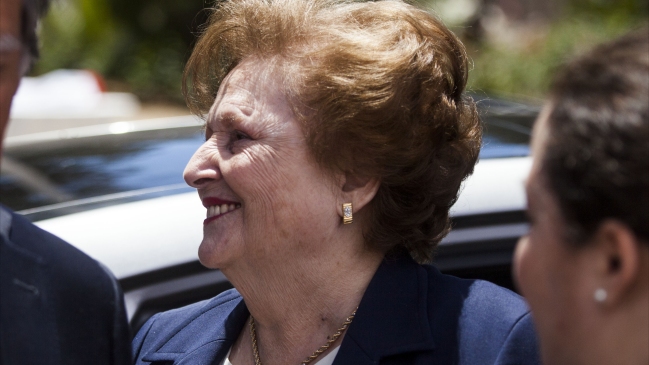 Gobierno: Como presidenta de CEMA, Lucía Hiriart es responsable de lo que haya ocurrido