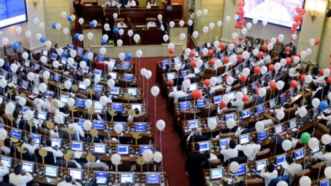 FARC eligieron a seis voceros que los representarán en el Congreso colombiano