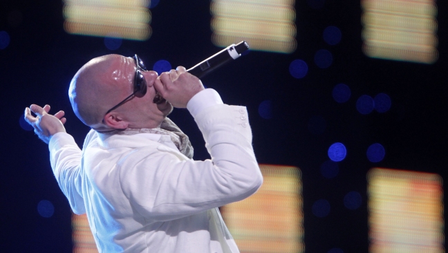 Pitbull cerró polémica por campaña publicitaria al revelar cuánto cobró