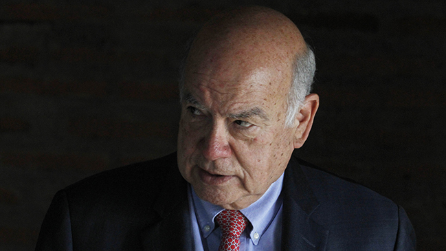 Insulza: Los senadores socialistas tienen razón para estar molestos con el Gobierno