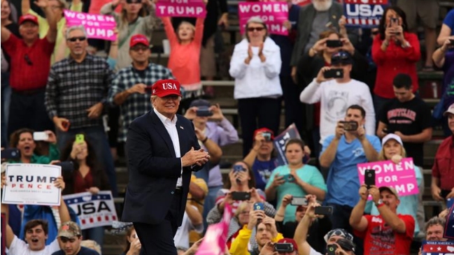Trump cerró su gira de agradecimiento en estadio donde nació como ídolo de masas