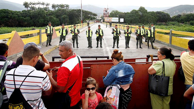 Venezuela reabrió su frontera con Colombia tras una semana de cierre