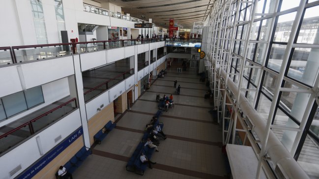 PDI detuvo por diversos robos a menor que regresaba desde Italia