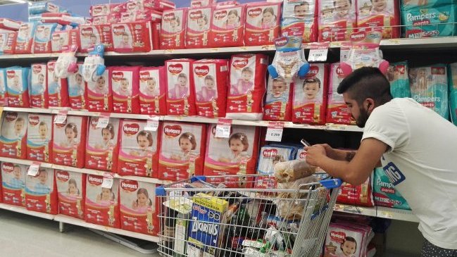 Diputados UDI citaron a fiscal nacional económico por colusión de los pañales