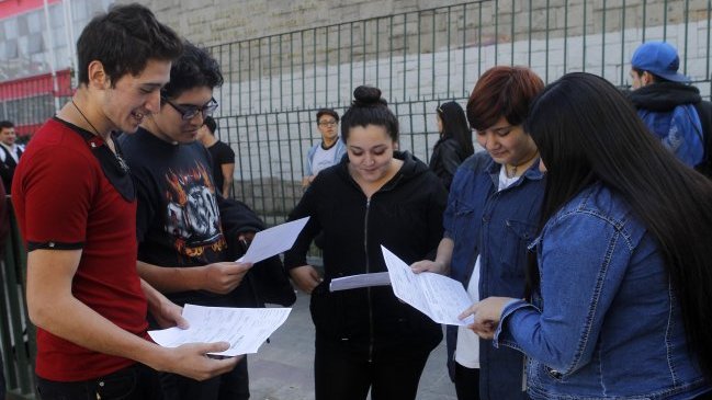 Gobierno prevé que 214 mil universitarios nuevos se beneficiarán de la gratuidad en 2017