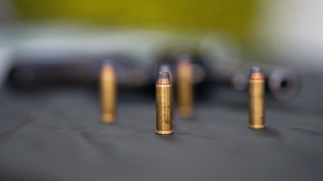 Dos menores heridos dejó balacera en feria navideña de Maipú