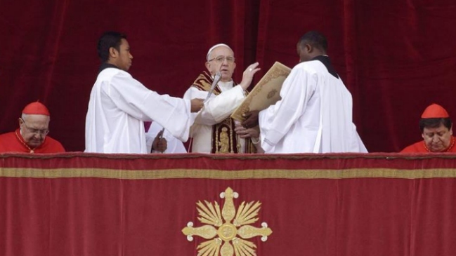 Papa Francisco repasó las guerras y actos de terrorismos en reflexivo mensaje de Navidad