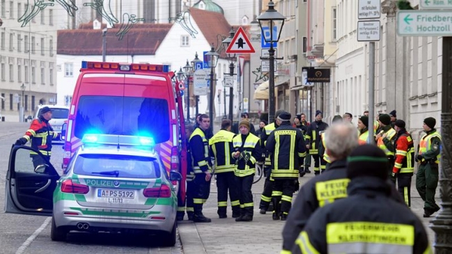 Alemania: Evacuan a 54 mil personas para desactivar bomba de la II Guerra Mundial