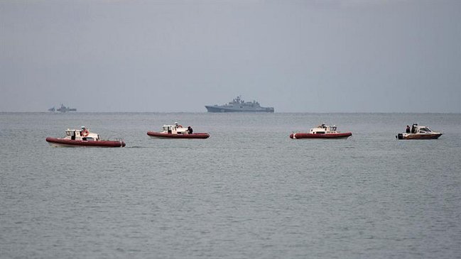 Hallan fuselaje del avión ruso que cayó al Mar Negro