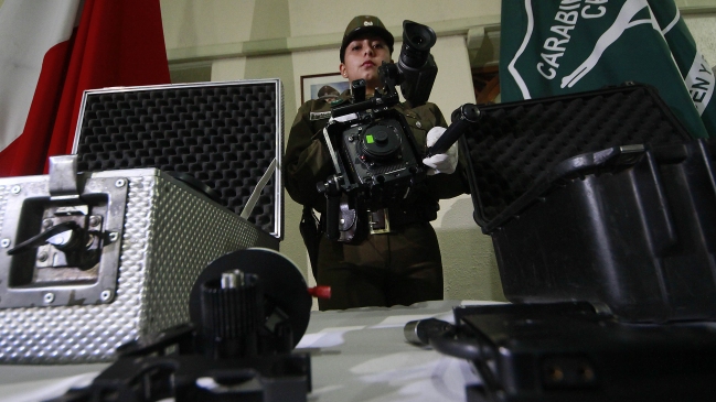 Tres detenidos por robo de equipos audiovisuales: Víctima sospecha de chofer Uber