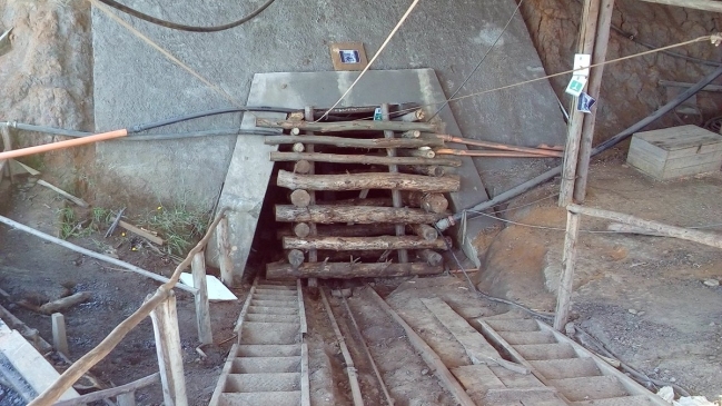 Tras 13 días, mineros de Curanilahue depusieron la huelga de hambre