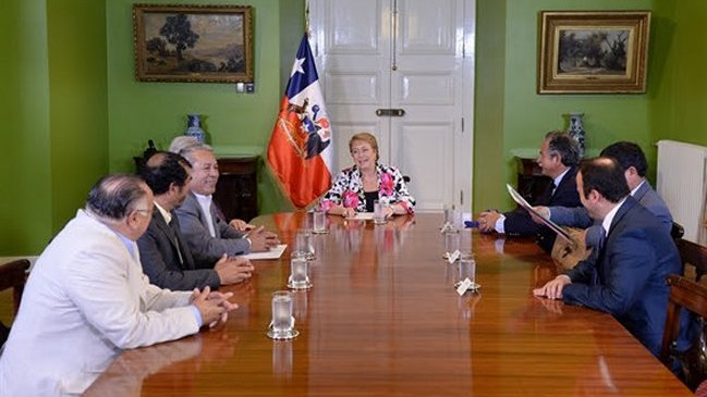 Alcaldes de la Región de La Araucanía se reunieron con la Presidenta Bachelet