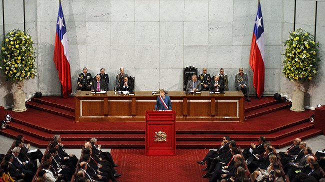 Gobierno apoya cambio de fecha del discurso presidencial del 21 de mayo