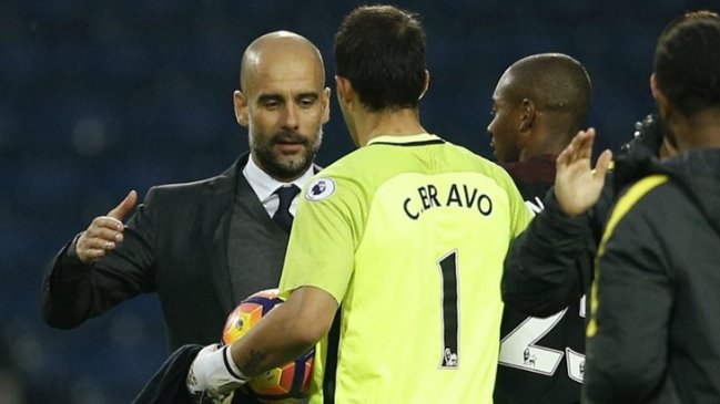 Josep Guardiola sobre infracción contra Claudio Bravo: En todo el mundo es falta, acá no