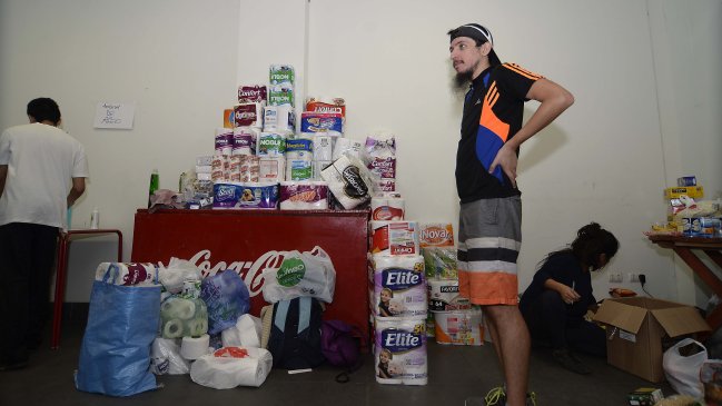 Incendio en Valparaíso: Estos son los centros que recolectan ayuda para damnificados