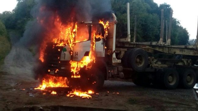 Primer atentado incendiario de 2017 se registró en la provincia de Arauco