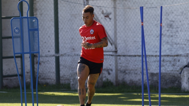 Carabineros respondió a Eduardo Vargas y acusó que efectivos recibieron agresiones