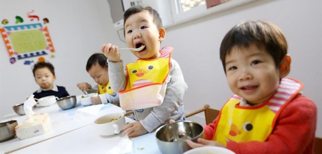 Hombre hirió a once niños en una guardería de China