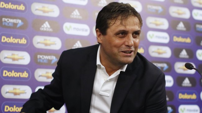 Guillermo Hoyos: Trataré de hablar con Beccacece y Castañeda sobre el equipo