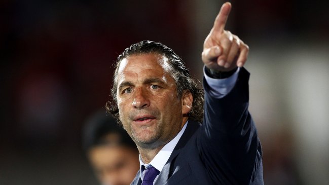 El segundo contingente de la selección chilena viajó rumbo a la China Cup