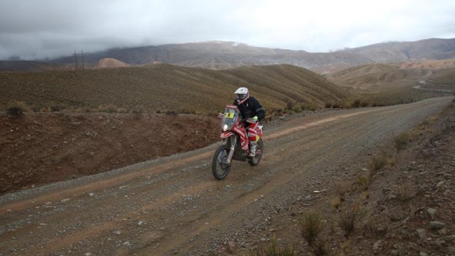 Quintanilla sufrió problemas de navegacion y cedió el liderato tras la quinta etapa