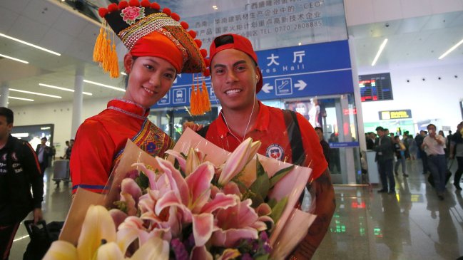 Primer grupo de la selección chilena arribó a Nanning para jugar la China Cup