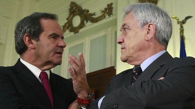 Allamand: Todos pueden competir en una primaria, pero mi opción es Piñera