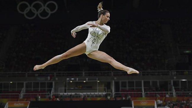 Ex médico de equipo de gimnasia de EE.UU. recibió nuevas demandas por abuso sexual