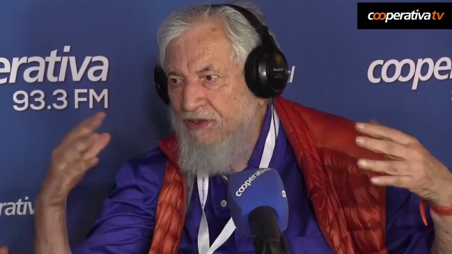 Claudio Naranjo: Los estudiantes a veces no se dan cuenta que se les está amputando el cerebro