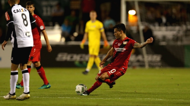 Charles Aránguiz jugó en triunfo de Bayer Leverkusen sobre Atlético Mineiro en la Florida Cup