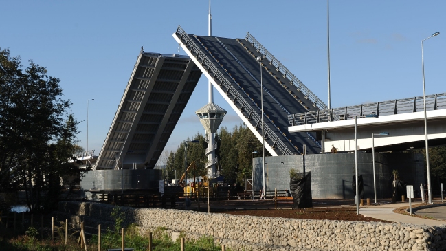 Suprema ratificó sanciones contra empresa que asesoró construcción del puente Cau Cau
