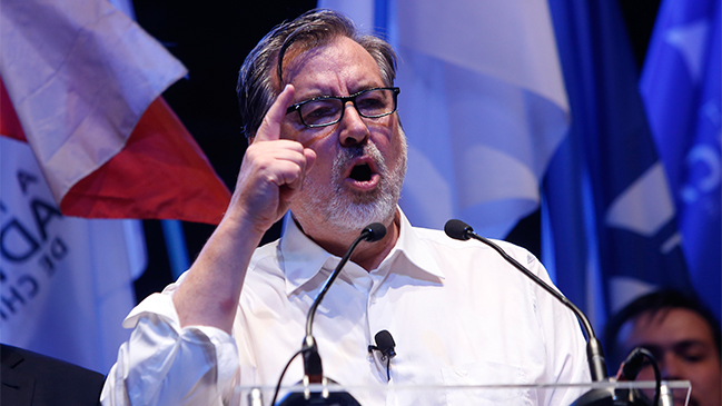 Alejandro Guillier: Con la derecha hay que llegar a acuerdos