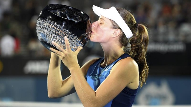 La británica Johanna Konta se proclamó campeona en Sydney