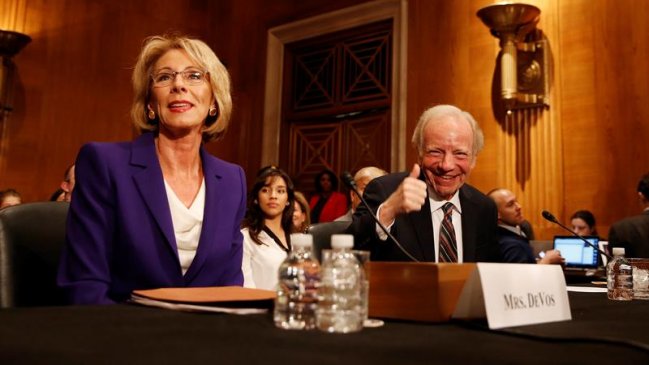 The Washington Post critica propuesta de Trump por similitudes con modelo escolar chileno