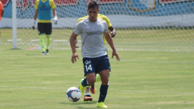 David Llanos: Es positivo jugar contra equipos internacionales que están en Copa Libertadores