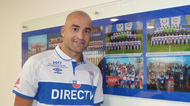 Universidad Católica oficializó a Santiago Silva como su primer refuerzo