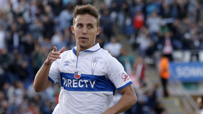 Universidad Católica enfrenta a Universitario en el Monumental de Lima