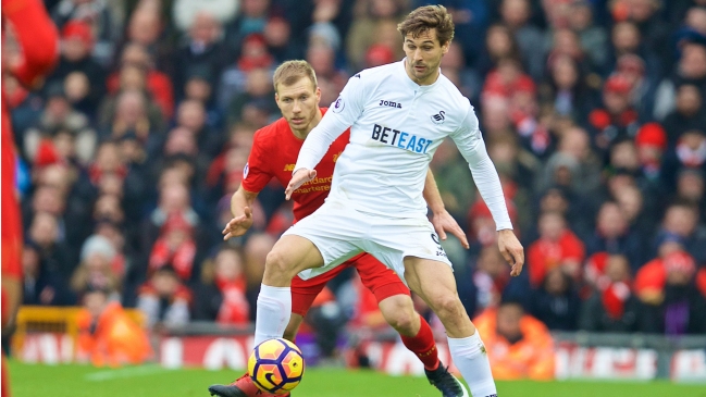 Liverpool dejó escapar puntos vitales de local ante Swansea en Inglaterra