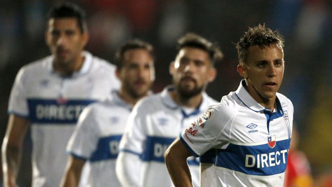 Universidad Católica y Universitario empataron ante 60 mil personas en la 