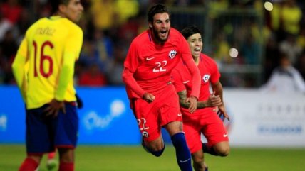   José Luis Sierra marcó el empate de Chile con una espléndida volea 