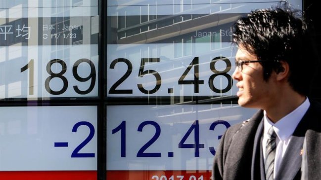 Japón intentará convencer a Donald Trump de las ventajas de permanecer en el TPP