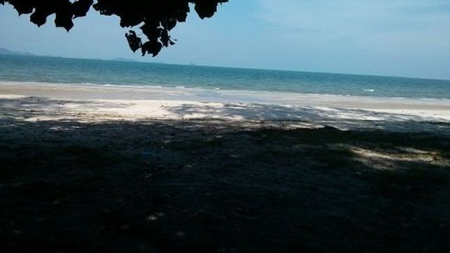 Nueve muertos y varios desaparecidos por un naufragio en Malasia