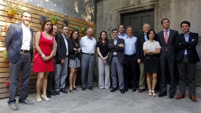 Ricardo Lagos presentó a su equipo de voceros