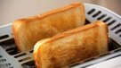 Para evitar el cáncer: Agencia británica recomienda no dorar demasiado las tostadas