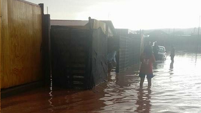 Tormenta eléctrica obliga a albergar algunos habitantes de San Pedro de Atacama